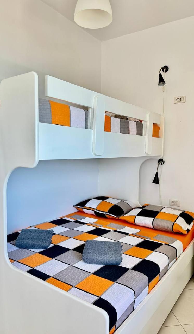 Orange Corner Apartment Saranda Extérieur photo