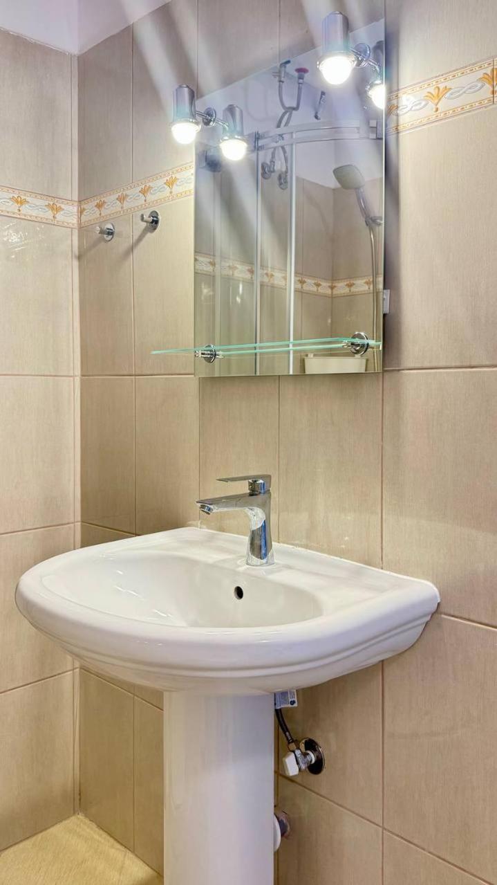 Orange Corner Apartment Saranda Extérieur photo